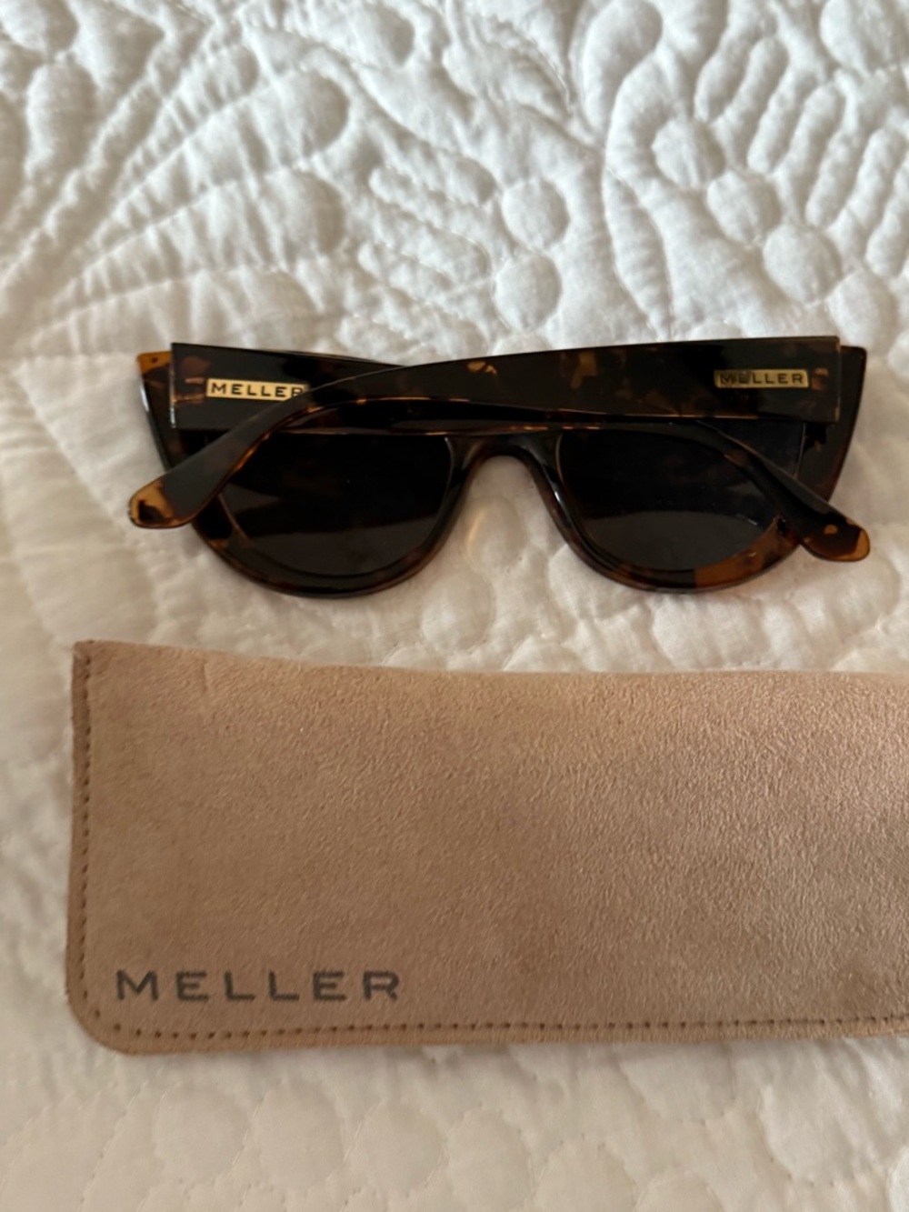 Meller Tortoiseshell Women's Cat-Eye Sunglasses - Brown